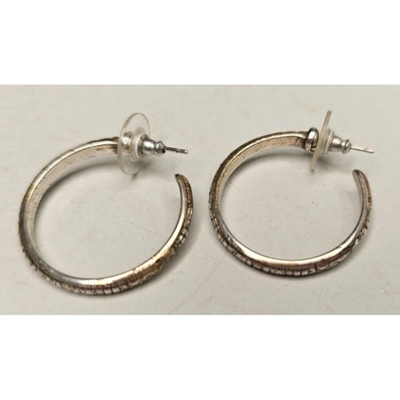 925 Silver 1" Textured Open Hoop Earrings - Picture 5 of 7